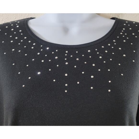 Draper's & Damon's Black Studded Bodice Round Neck Top PL Lightweight Soft - Picture 2 of 6